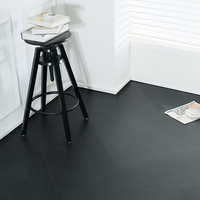 Plancher SPC à clipser, grain de bois noir et blanc, chevrons, PVC, noyau rigide en silicate de calcium, planches de vinyle pour la maison, l'hôtel et le commerce