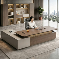 Ensemble de bureau de direction en forme de L, table de bureau de luxe légère, chaise de bureau moderne minimaliste, mobilier en bois haut de gamme pour président et directeur