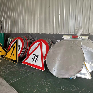 निर्माण राजमार्ग पार्किंग साइन बोर्ड डिजाइन एल्यूमीनियम सड़क सुरक्षा वक्र संकेत रात को प्रतिबिंबित यातायात मार्गदर्शन संकेत - Product Image 3