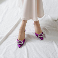 Escarpins à talons hauts en satin pour femmes, pointure 33-42, à bout pointu, avec boucle ovale en strass, pour mariage et soirée