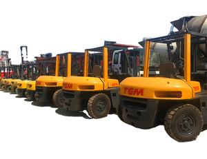 Chariot élévateur tcm fd70 7 tonnes, produit original d'occasion du japon, livraison gratuite - Product Image 1