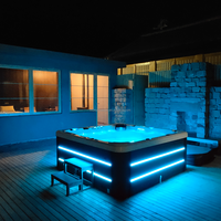 Promotion : Spa de plein air Monalisa pour cinq personnes avec hydromassage et massage par air, bain à remous, sauna extérieur et cabines EPS