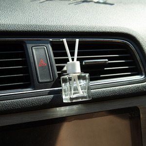 8ml Empty Clear <b>Car</b> <b>Diffuser</b> Vent Clip Air Freshener Outlet Cooler Perfume Essential Oil <b>Bottle</b> With White Cap and Fiber Stick - Product Image 6