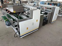 Machine automatique de collage de deux pièces en une pour les boîtes en carton RSC