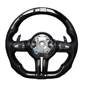 Volant en fibre de carbone Direct Sal pour BMW Série 3 4 5 F30 F31 F32 F36 E92 F10 F11 F80 F82 M3 M4 X3 X4 X5 X6 - Product Image 2