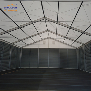 Tente de stockage et d'exposition personnalisée 30x50m avec structure en aluminium préfabriquée, toit en PVC étanche et panneaux sandwich ignifuges - Product Image 6