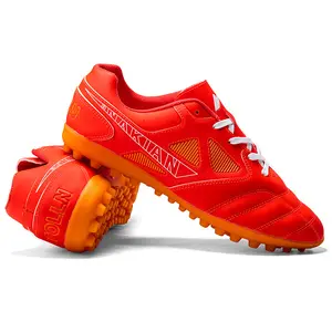 أحذية كرة قدم جديدة للأطفال على شكل مسامير لعام 2024، أحذية التدريب الرياضي للمدارس للبالغين، للبيع بالجملة من المصنع