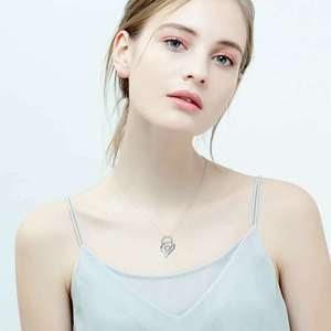 SC vendita calda ti amo fino alla <span class=keywords><strong>luna</strong></span> e collana posteriore regalo per la festa della mamma collana in <span class=keywords><strong>argento</strong></span> con cuore <span class=keywords><strong>d</strong></span>'amore vuoto con scatola di carte - Product Image 3