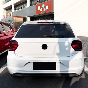 ชุดแต่งไฟท้ายและไฟคิ้ว Volkswagen Polo MK6 ปี 2018-2021 สีดำเปียโน ลายคาร์บอนไฟเบอร์ วัสดุ ABS - Product Image 1