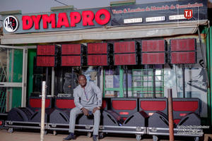 Kunden spezifisches Design 18-Zoll-Aktiv-Subwoofer Leistungs starker Sound 10-Zoll-Top-Lautsprecher Passive <span class=keywords><strong>Line</strong></span>-<span class=keywords><strong>Array</strong></span>-Säule Audio-Sound-Ausrüstung - Product Image 5