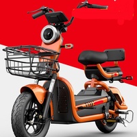 Les fabricants chinois produisent des vélos électriques, des motos électriques et des scooters électriques de 500 watts.