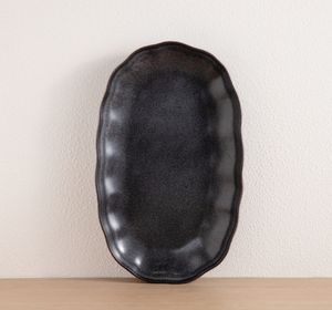 Juego de Vajilla de Cerámica Reactiva Negra Mate Personalizada al por Mayor, Platos y Tazones de Gres con Forma Orgánica, Diseño y Logotipo Gratuitos Disponibles - Product Image 3