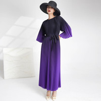 Robe plissée de haute qualité, ceinture lâche à la taille, style décontracté pour femmes européennes et américaines, robe imprimée dégradée de couleur