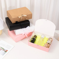 Boîte en papier cartonné de luxe pliable avec ruban personnalisée pour petit chemisier, emballage cadeau pour chaussettes, boîte en matériaux recyclés