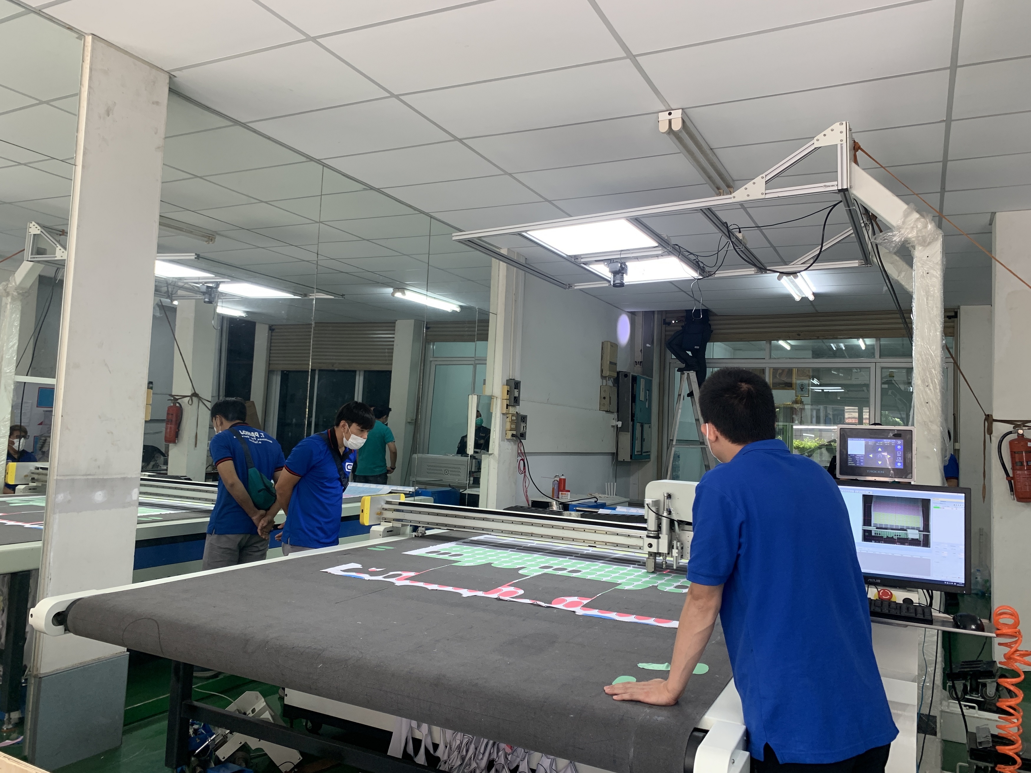 cnc cutting machine for fabric