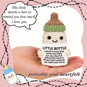 Poupées en crochet inspirantes, cadeaux d'anniversaire amusants pour hommes et femmes, et décorations de bureau émouvantes et encourageantes - Product Image 2