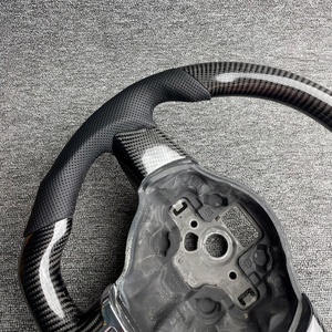 Volante de Fibra de Carbono de Alta Calidad para <span class=keywords><strong>Volkswagen</strong></span> Golf 6 GTI R32 Jetta MK5 MK6 Passat CC Scirocco Eos Beetle - Product Image 2