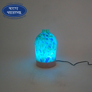 Cool <span class=keywords><strong>Mist</strong></span> 100ML Difusor de aroma de vidrio ultrasónico Difusor de aceite esencial de luz de color nórdico portátil para hoteles para uso doméstico - Product Image 2