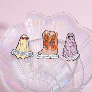 Broche originale motif <span class=keywords><strong>de</strong></span> dessin animé Accessoire chapeau <span class=keywords><strong>de</strong></span> cowboy avec insigne <span class=keywords><strong>de</strong></span> bottes à fleurs Plaquage nickel noir Gravure numérique imprimée - Product Image 3