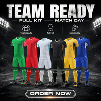 Ensemble d'uniformes de football personnalisés, maillot de football à manches courtes en polyester respirant et short, tenue de match d'équipe