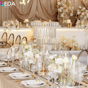 LEDA - Decoración de Mesa de Lujo para Fiestas de Cumpleaños, Soporte de Flores de Metal Dorado, Soporte de Flores de Cristal de Tres Niveles para Bodas - Product Image 4
