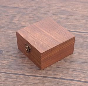 กล่องใส่นาฬิกาไม้วอลนัททรงสี่เหลี่ยมผืนผ้าทนทานออกแบบโลโก้ได้ตามต้องการทันสมัย - Product Image 5