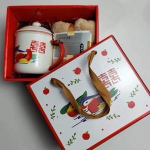 Juego <span class=keywords><strong>de</strong></span> Taza y Toalla <span class=keywords><strong>de</strong></span> Cerámica Personalizados <span class=keywords><strong>para</strong></span> Cerveza, Regalo <span class=keywords><strong>de</strong></span> <span class=keywords><strong>Cumpleaños</strong></span> <span class=keywords><strong>para</strong></span> Mamá, Papá o Cualquier Persona Especial <span class=keywords><strong>para</strong></span> Navidad o Año Nuevo Chino - Product Image 4