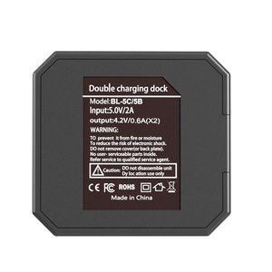 แท่นชาร์จแบตเตอรี่กล้องคู่ 10W QC3.0 ชาร์จ USB สำหรับกล้องดิจิตอลกลางแจ้งแบบพกพาทั้งหมดในที่เดียววัสดุ ABS - Product Image 5