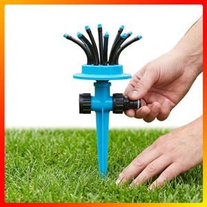 Aspersores de Agua Giratorios de 360 Grados, Herramienta de Riego Multiusos para Jardín con Estacas y Boquillas, Sistema de Aspersores para Enfriamiento de Patio - Product Image 2