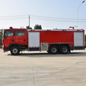 <span class=keywords><strong>Camion</strong></span>-citerne à eau multifonction HOWO TX <span class=keywords><strong>de</strong></span> haute qualité, nouvelle conception, 6x4, diesel, 16000L, pour les opérations <span class=keywords><strong>de</strong></span> sauvetage - Product Image 5