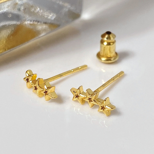 พร้อมส่ง ต่างหูดาวเล็กๆ ดีไซน์น่ารัก ชุบทอง 18K สำหรับผู้หญิง - Product Image 4