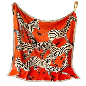 Écharpe en soie 90x90cm, imprimé zèbre orange, carrée, accessoire de mode multifonctionnel pour femmes - Product Image 4