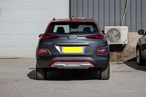 <span class=keywords><strong>Hyundai</strong></span> Encino 2019 comme neuf, faible kilométrage, SUV co-marqué Marvel, extérieur Iron Man <span class=keywords><strong>unique</strong></span>, offre en gros pour collectionneurs - Product Image 5