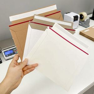 Sobre de Envío de Papel Kraft Ecológico, Resistente al Agua, para Envíos por USPS, 300gsm, Reciclable y Biodegradable - Product Image 1