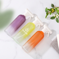 Bouteille pompe en verre Boston ronde vide personnalisée de 500 ml pour lotion corporelle, après-shampoing, savon liquide, shampoing, avec boîte cadeau – Vente en gros