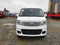 Camion frigorifique manuel Euro 6 de moins de 150 CV de la marque CHANGAN, fabriqué en Chine, pour températures de -5 à -15°C ℃   Camion de transport frigorifique