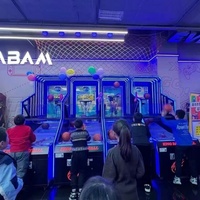 Machine de tir au basket à monnayeur avec jeu d'échange de billets et plateau tournant chanceux