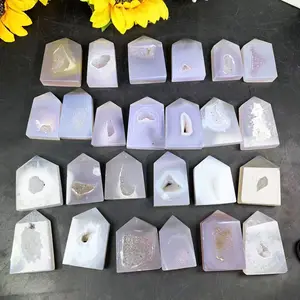 China Supplier Nature Crystal Stone Grey Agate Geode Point Tower Healing Crystal For Sale