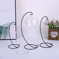 Boules décoratives suspendues en verre Terrarium pour plantes avec support en métal Boule suspendue en verre avec décoration en corde en gros