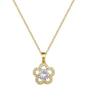 Collar de Acero Inoxidable con Baño de Oro de 18k, Resistente al Deslustre, con Hermosa Flor de Cinco Pétalos y Diamantes - Product Image 5