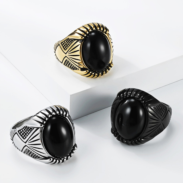 Unique American Biker Style Bold Cool Jewelry Streetwear Outfits Vintage Punk Titanium Steel Black Gem Ring for Men