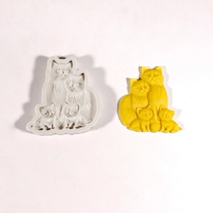 Ensemble de moules en silicone TangChu Cat Family pour la fabrication de porte-savons, de plateaux à bijoux, de fondants et d'organisateurs de maison - Product Image 4