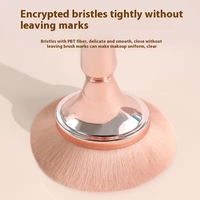 Pinceau de maquillage professionnel élégant, super doux, doré, grand format, à poils synthétiques, manche en plastique, pour fond de teint, poudre et blush visage