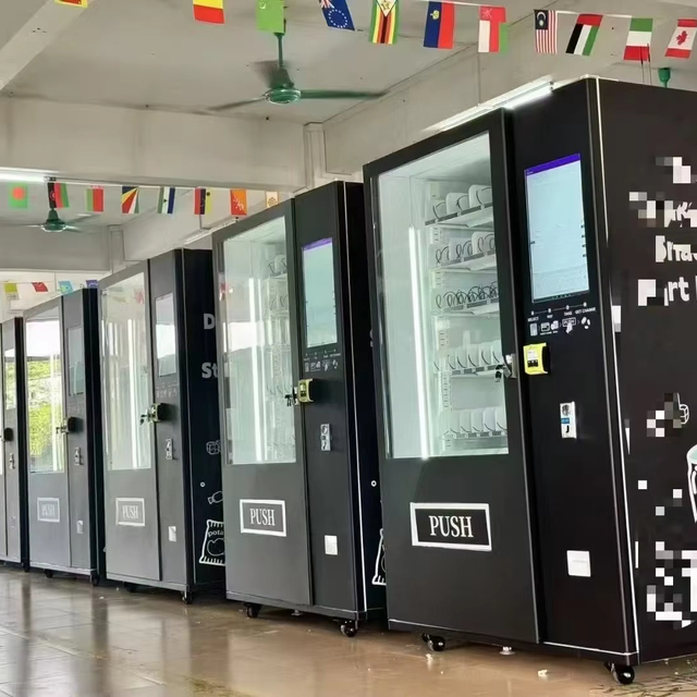 Hot Selling Snack and Drink Vending Machine with Coin QR Code Token Payment Systems