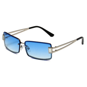 Gafas de sol rectangulares con montura completa, lentes moradas degradadas, 100% protección UV, protección solar unisex para adultos - Product Image 2