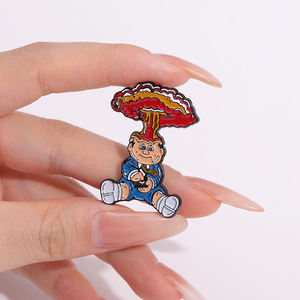 Designer Halloween Geistermädchen Emaille-Brosche Blaues Haar Clown Gitarren-Junge Horror Schwarze Katze Metall-Abzeichen Punk-Anstecknadeln - Product Image 4