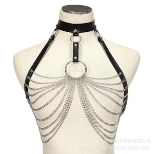Vente directe d'usine de chaînes de bondage en cuir, vêtements ajourés, accessoires, accessoires BDSM pour couples, accessoires pour spectacles en boîte de nuit - Product Image 1