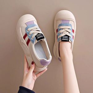 Zapatillas de entrenamiento alemanas versátiles de verano para mujer, novedad 2026, con suela gruesa y suave que evita el cansancio de los pies, estilo casual. - Product Image 1