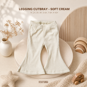 Pantalones elegantes de tela suave color crema, hechos con tela transpirable de primera calidad, suavidad agradable y comodidad duradera para niños pequeños activos. - Product Image 2