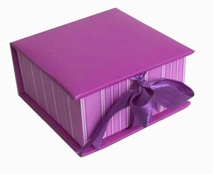 Best Selling Custom <b>Book</b> Shape Folding Flip Top Magnetic Buckle Gift Box Necklace Jewelry Box With Magnetic Jewelry Packaging - Product Image 6